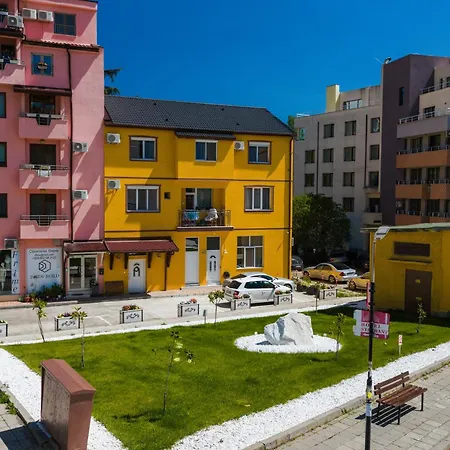 Velik Apartament Sandanski